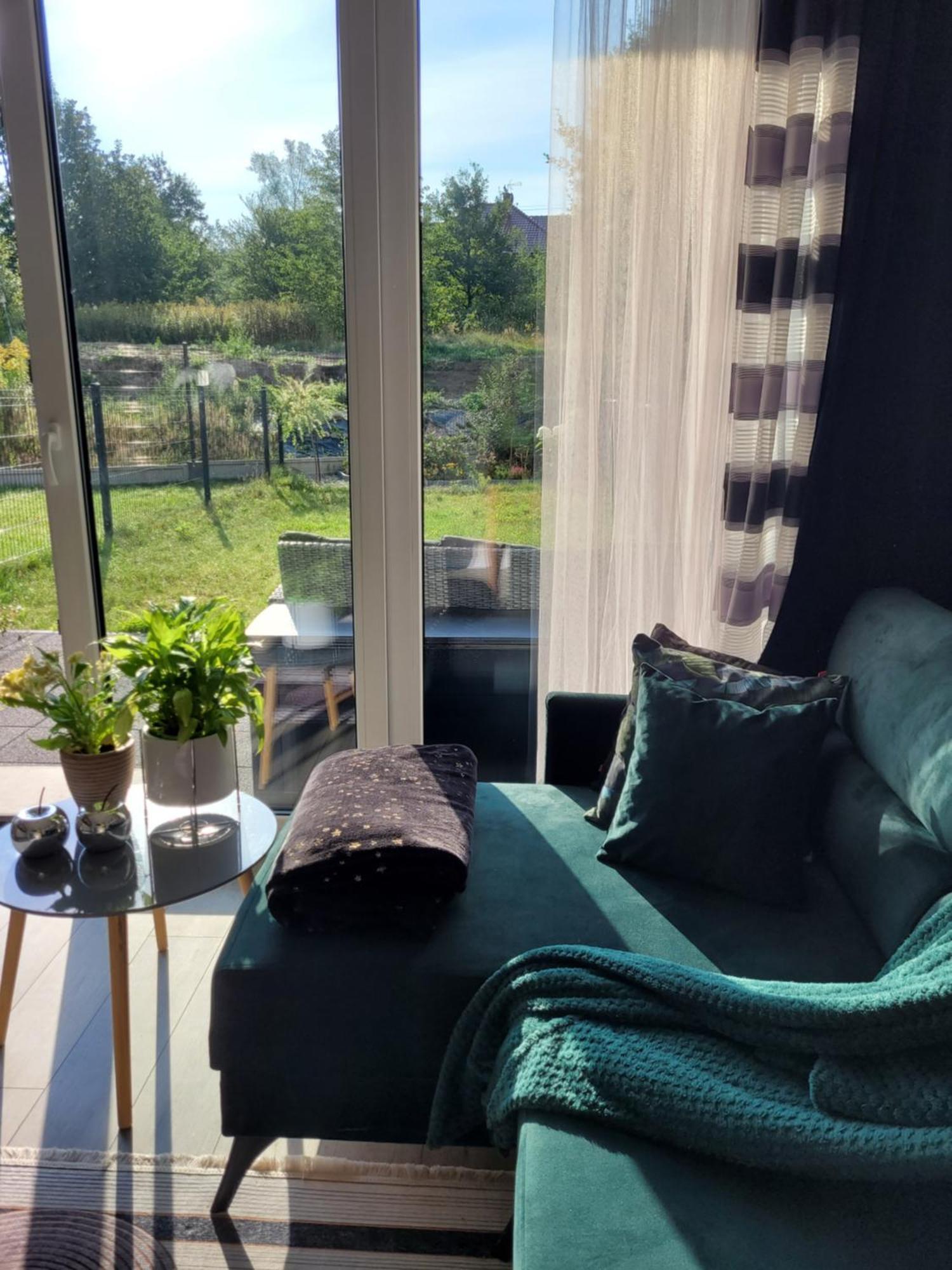 Apartament Nina 耶莱尼亚古拉 外观 照片