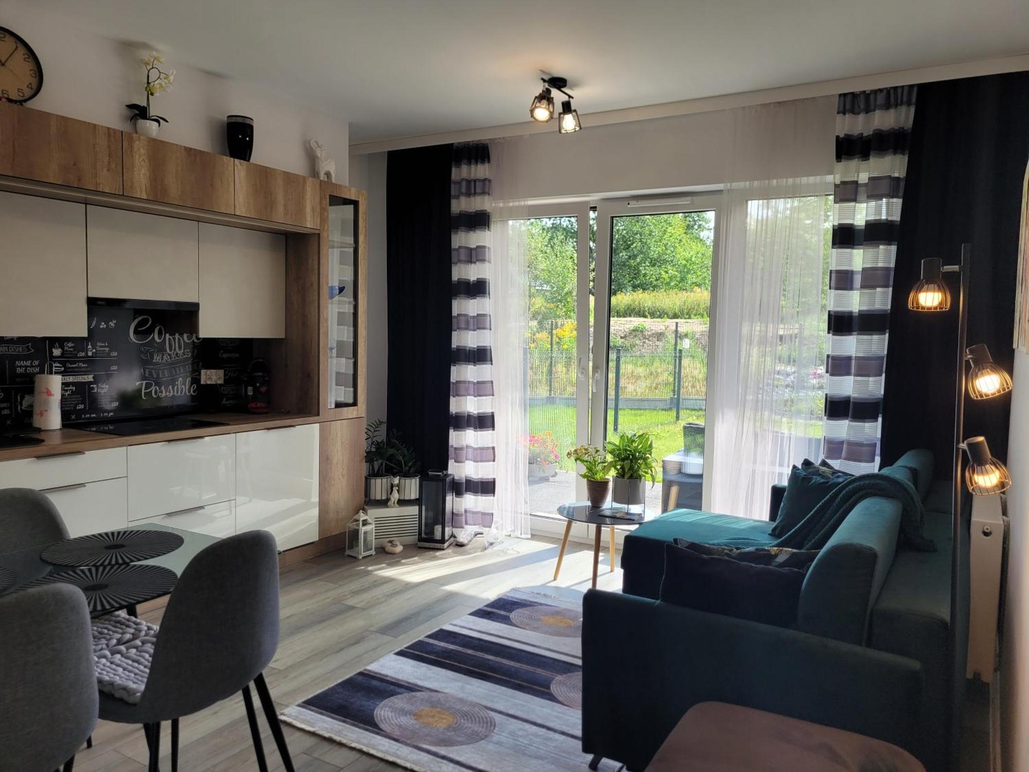 Apartament Nina 耶莱尼亚古拉 外观 照片